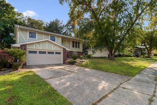 3124 Valdez Drive, Des Moines, IA 50310