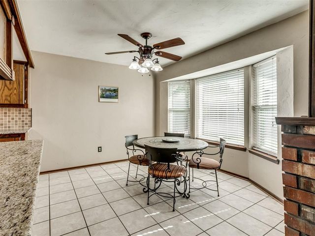 9812 S Hillcrest Drive, Oklahoma City, OK 73159