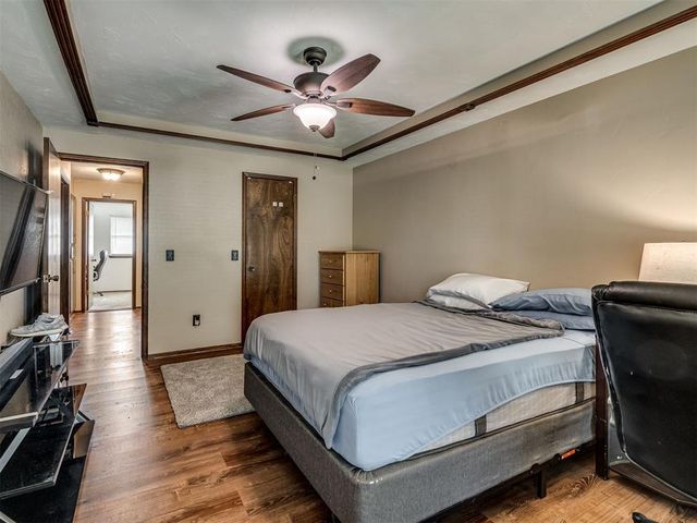 9812 S Hillcrest Drive, Oklahoma City, OK 73159