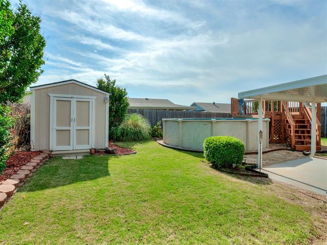 9812 S Hillcrest Drive, Oklahoma City, OK 73159