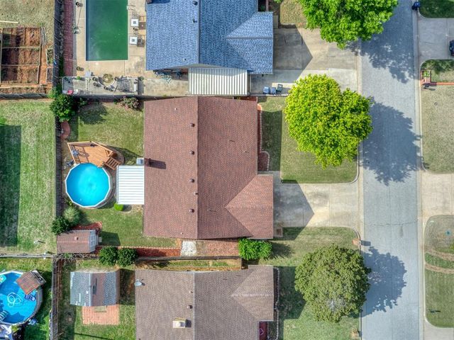9812 S Hillcrest Drive, Oklahoma City, OK 73159