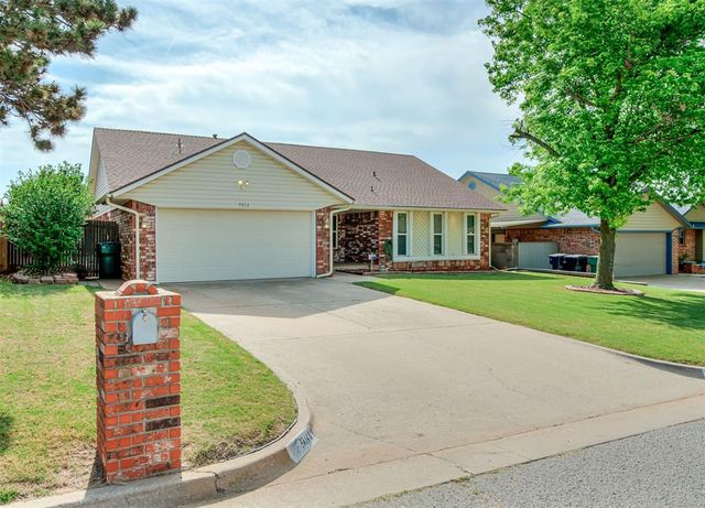 9812 S Hillcrest Drive, Oklahoma City, OK 73159