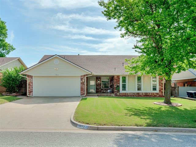 9812 S Hillcrest Drive, Oklahoma City, OK 73159