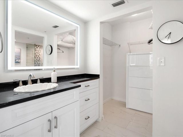 990 Cape Marco DR 201, Marco Island, FL 34145