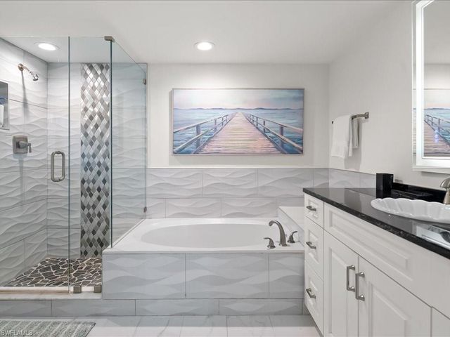 990 Cape Marco DR 201, Marco Island, FL 34145