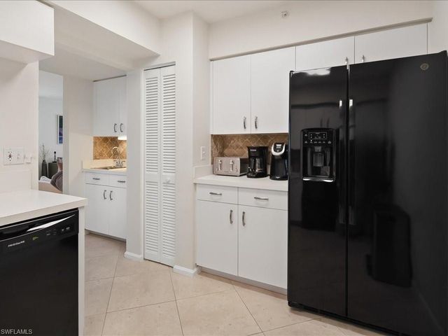 990 Cape Marco DR 201, Marco Island, FL 34145