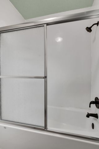 6433 Heather Drive, Watauga, TX 76148