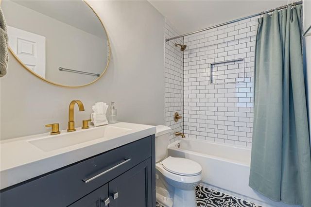 677 Ira SW Street, Atlanta, GA 30310