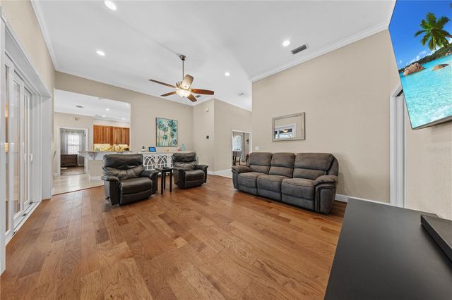 1095 W LAKE HAMILTON DRIVE, Winter Haven, FL 33881