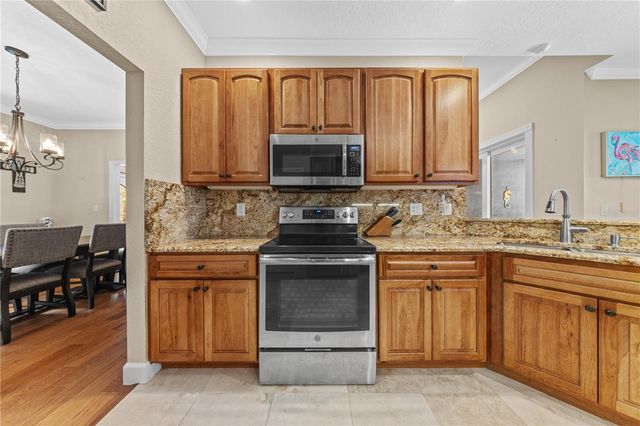 1095 W LAKE HAMILTON DRIVE, Winter Haven, FL 33881