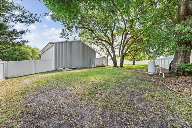 1095 W LAKE HAMILTON DRIVE, Winter Haven, FL 33881
