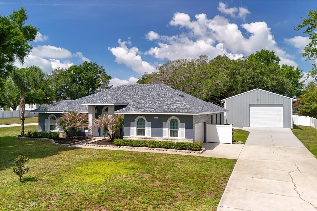 1095 W LAKE HAMILTON DRIVE, Winter Haven, FL 33881