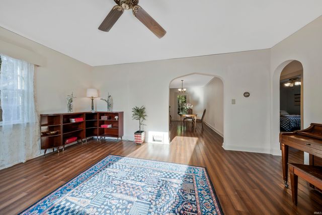 23 N Alvord Boulevard, Evansville, IN 47711
