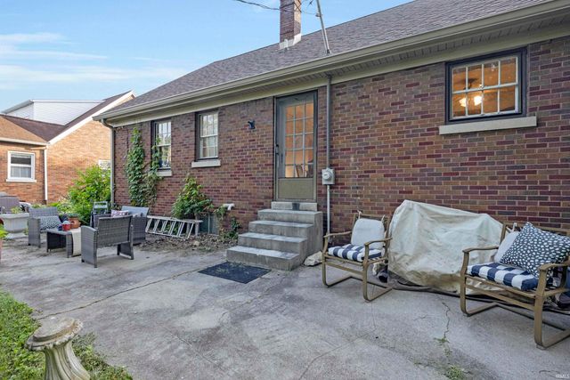 23 N Alvord Boulevard, Evansville, IN 47711