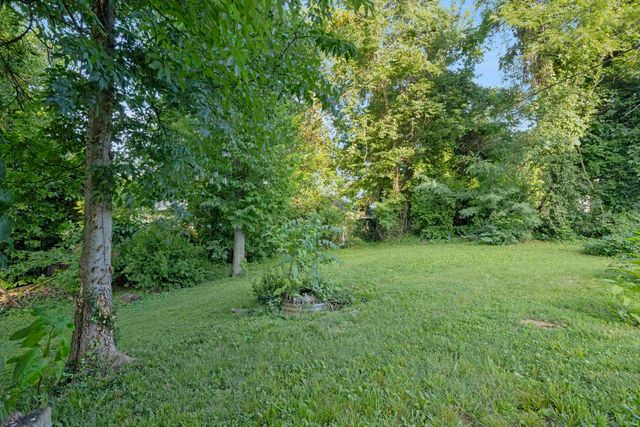 23 N Alvord Boulevard, Evansville, IN 47711