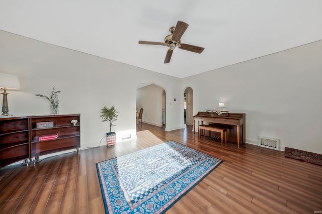 23 N Alvord Boulevard, Evansville, IN 47711