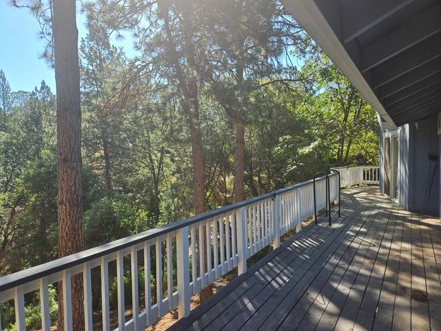 2531 Morrene Dr, Placerville, CA 95667