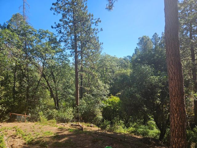2531 Morrene Dr, Placerville, CA 95667