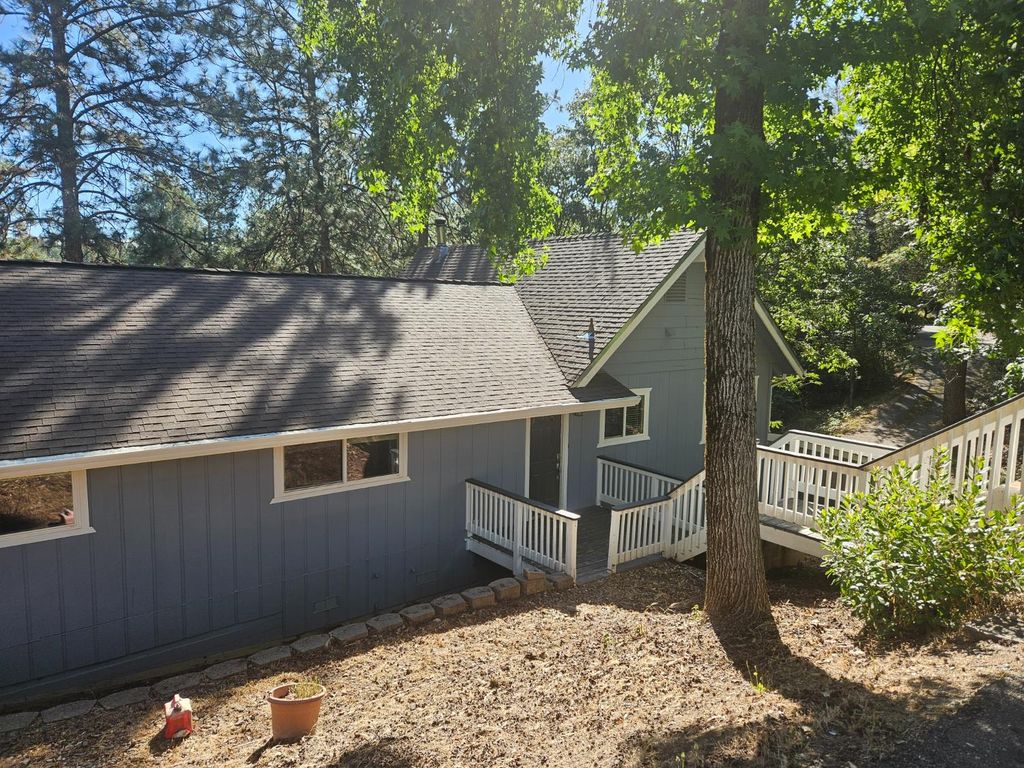 2531 Morrene Dr, Placerville, CA 95667