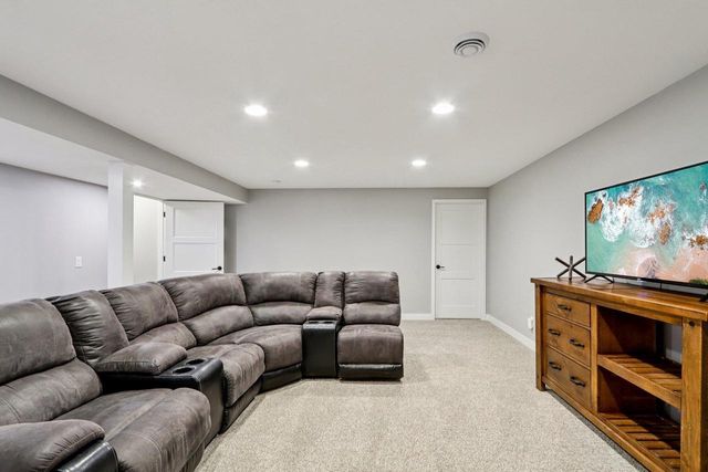 10412 White Fox Lane, Verona, WI 53593