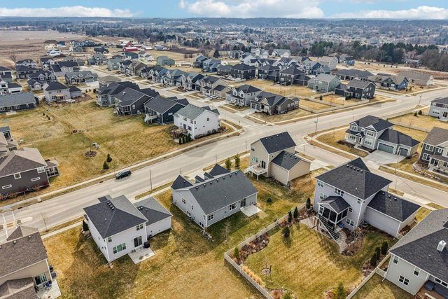 10412 White Fox Lane, Verona, WI 53593