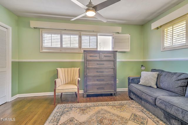 4534 Brookridge Drive, Kingsport, TN 37664