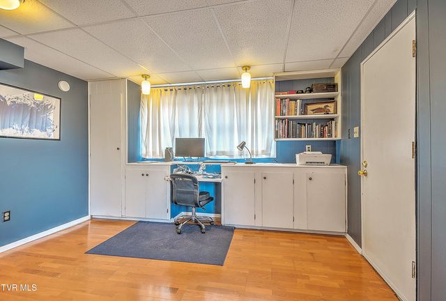 4534 Brookridge Drive, Kingsport, TN 37664