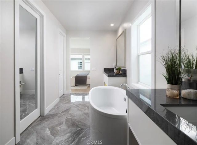 101 Mulberry, Lake Forest, CA 92630
