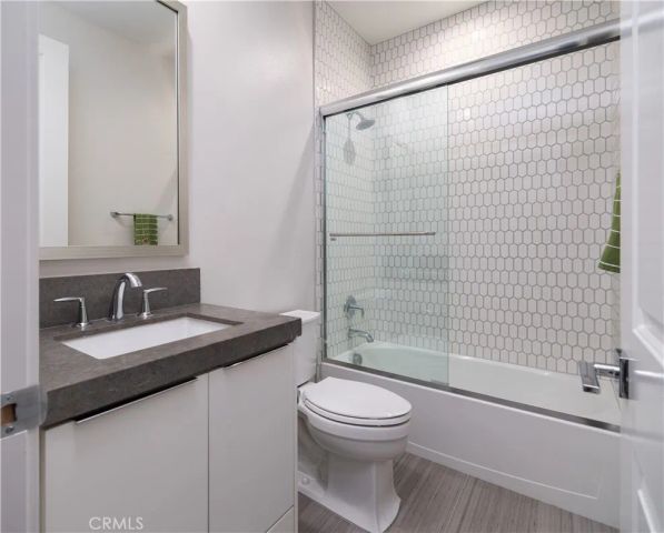 101 Mulberry, Lake Forest, CA 92630
