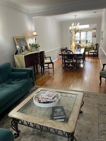 136-54 71st Road, Kew Garden Hills, NY 11367