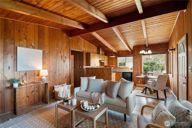 14870 E State Route 106, Belfair, WA 98528