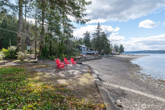 14870 E State Route 106, Belfair, WA 98528