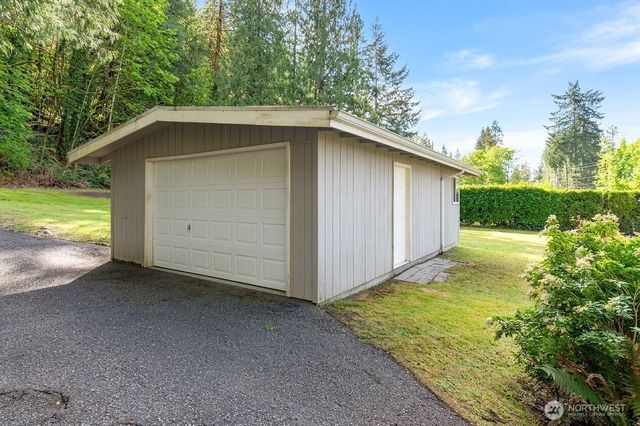 14870 E State Route 106, Belfair, WA 98528