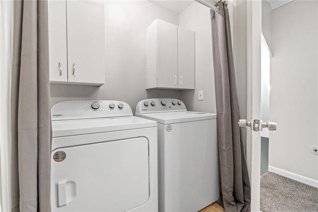 228 Chads Ford Way, Roswell, GA 30076