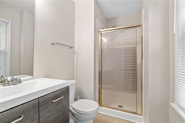 228 Chads Ford Way, Roswell, GA 30076