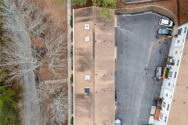 228 Chads Ford Way, Roswell, GA 30076