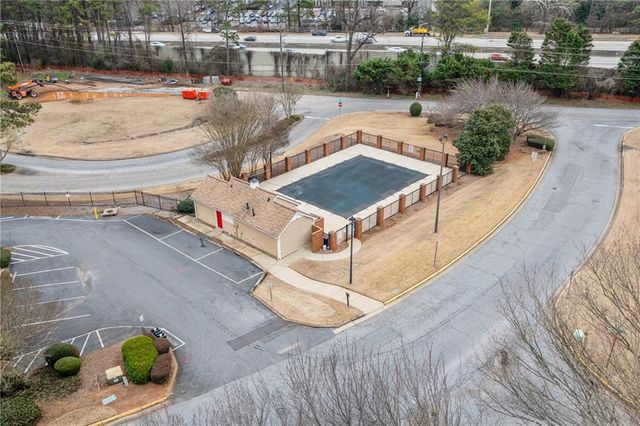 228 Chads Ford Way, Roswell, GA 30076