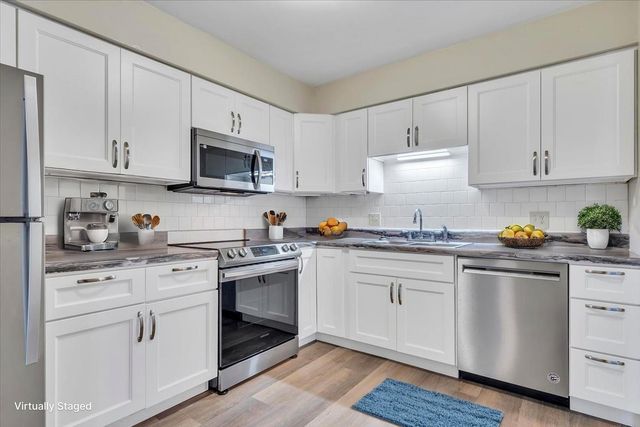 7192 Red Cedar CIR, Roanoke, VA 24019