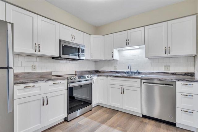 7192 Red Cedar CIR, Roanoke, VA 24019