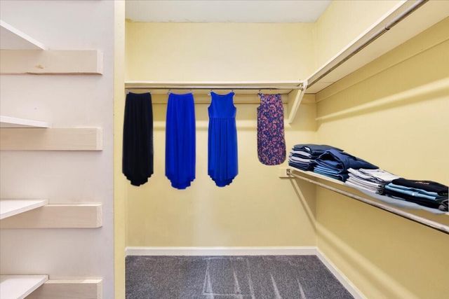 7192 Red Cedar CIR, Roanoke, VA 24019