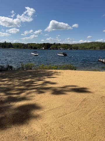 4 Timber Lane, Laconia, NH 03246