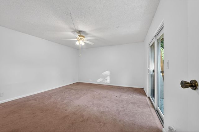 9110 SW 22nd Ct D-4, Fort Lauderdale, FL 33324