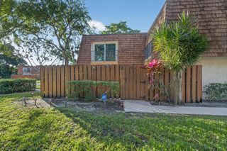 9110 SW 22nd Ct D-4, Fort Lauderdale, FL 33324