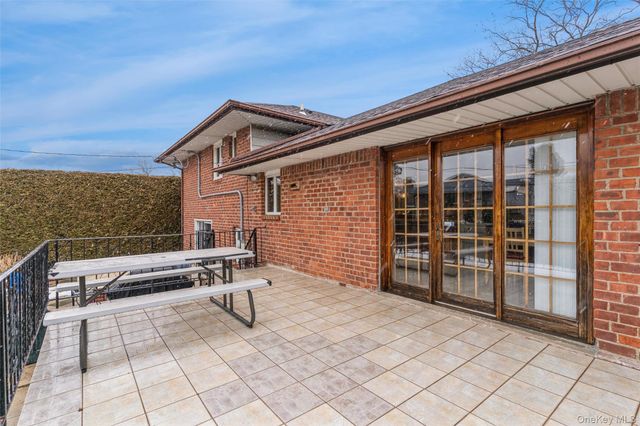 51 Edgewood Drive, New Hyde Park, NY 11040