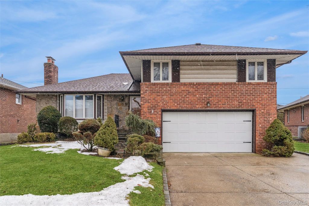 51 Edgewood Drive, New Hyde Park, NY 11040