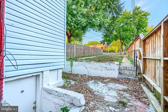 4021 ILLINOIS AVE NW, Washington, DC 20011