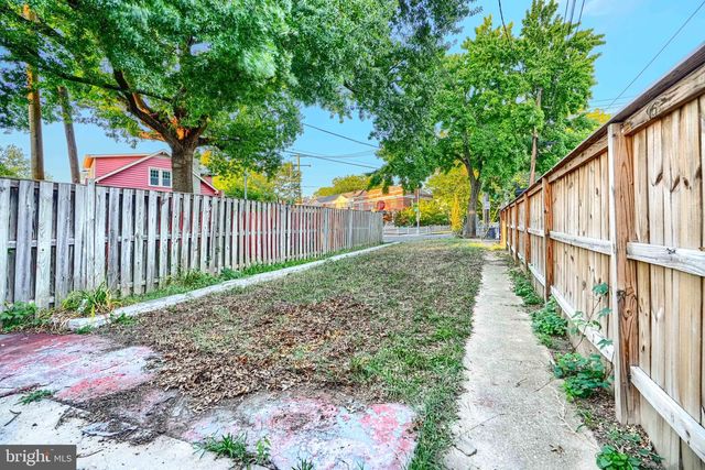 4021 ILLINOIS AVE NW, Washington, DC 20011