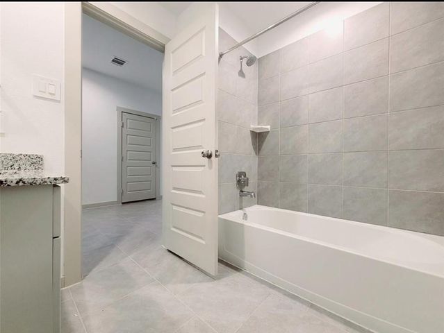 4947 Natchez Trace, Arcola, TX 77545