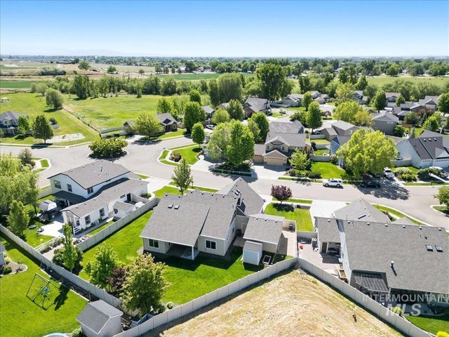 1183 N Buffalo Way, Middleton, ID 83644