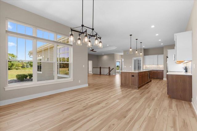 N83W27815 Cress-Brook COURT, Hartland, WI 53029